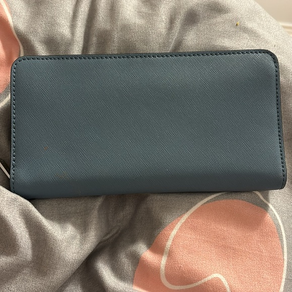 Michael Kors wallet - Picture 3 of 3
